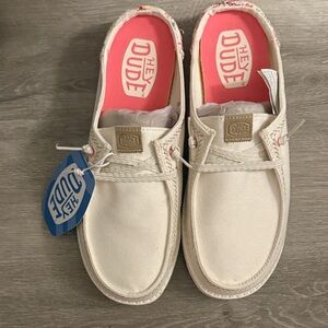 BRAND NEW Hey Dude Women’s Cream Slip Ons